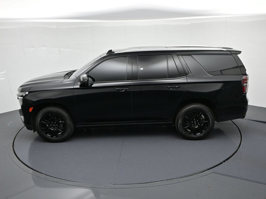 Used 2023 Chevrolet Tahoe Premier w/ Advanced Technology Package AWD/4WD image 21