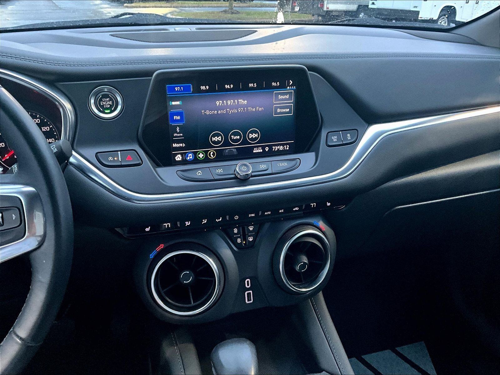 Used 2020 Chevrolet Blazer LT FWD image 15