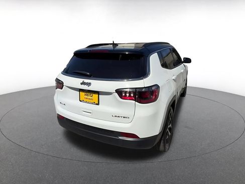 Used 2025 Jeep Compass Limited AWD/4WD image 15