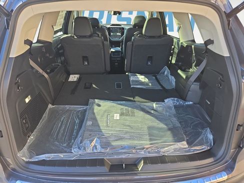 New 2026 Subaru Ascent Limited image 17