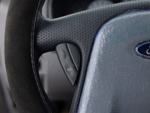 Used 2002 Ford Escape XLT image 35