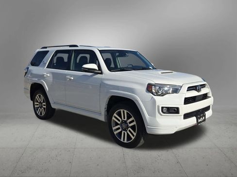 Used 2022 Toyota 4Runner TRD Sport w/ Technology Package image 8