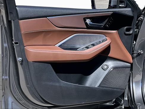 Certified 2026 Acura MDX FWD w/ Technology Package image 10