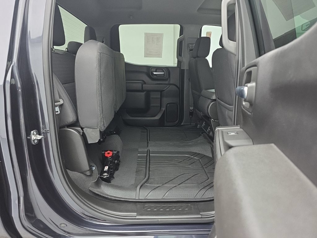 Used 2023 Chevrolet Silverado 1500 Custom AWD/4WD image 40