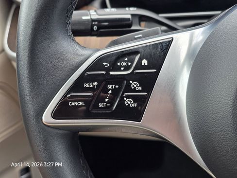 Used 2025 Mercedes-Benz C 300 4MATIC Sedan image 27