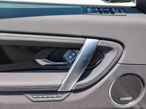 New 2024 Land Rover Discovery Sport S image 21