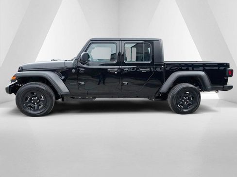 New 2026 Jeep Gladiator Sport AWD/4WD image 4