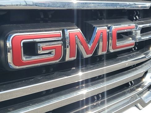 Used 2020 GMC Sierra 1500 SLT w/ SLT Premium Package image 7