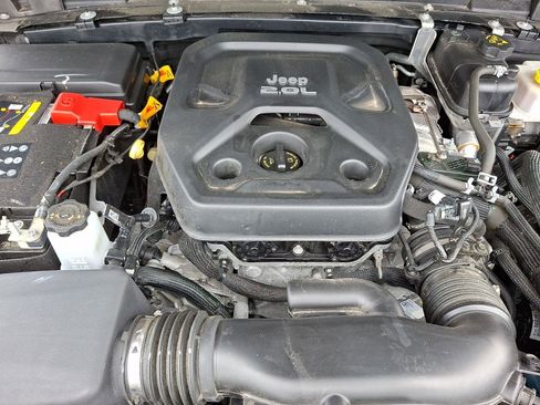 Used 2022 Jeep Wrangler Unlimited Rubicon 4xe w/ Cold Weather Group image 30