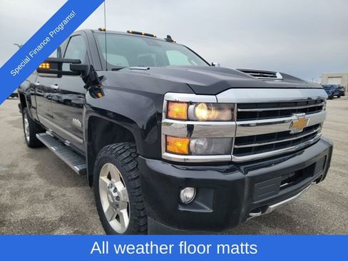 Used 2019 Chevrolet Silverado 2500 High Country w/ Duramax Plus Package image 8