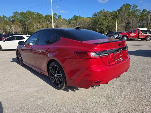 Used 2025 Toyota Camry XSE image 4