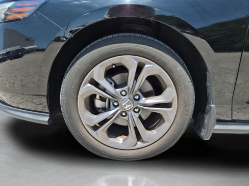 Certified 2023 Honda Accord EX image 32