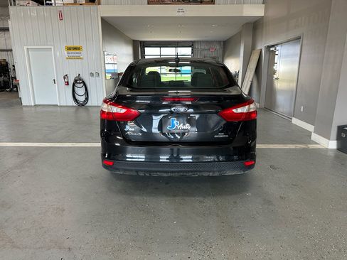Used 2014 Ford Focus SE image 6