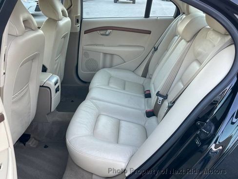 Used 2008 Volvo S80 3.2 image 11