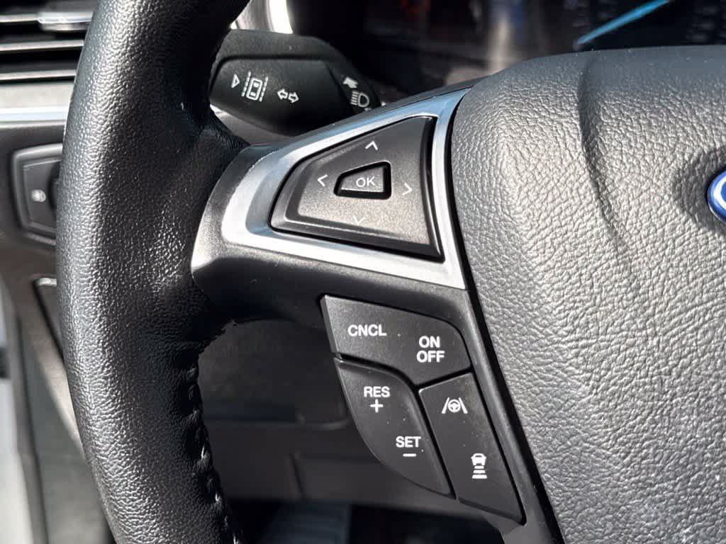 Certified 2019 Ford Edge Titanium FWD image 27
