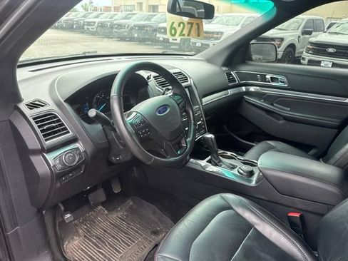 Used 2017 Ford Explorer Sport w/ Equipment Group 401A AWD/4WD image 10