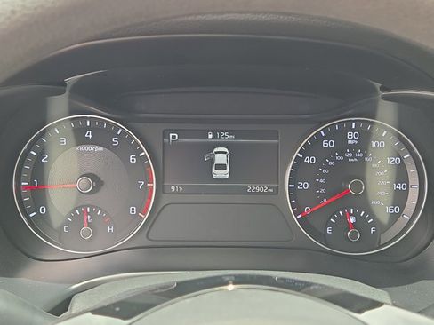 Used 2024 Kia Forte LXS w/ LXS Technology Package FWD image 23