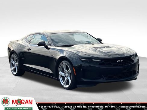 Used 2022 Chevrolet Camaro LT w/ Technology Package image 7