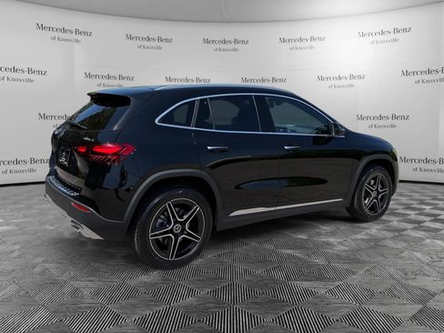 Used 2026 Mercedes-Benz GLA 250 4MATIC image 5