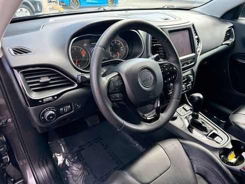 Used 2023 Jeep Cherokee Altitude Lux AWD/4WD image 9