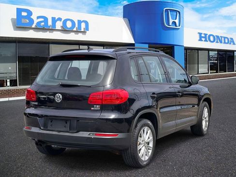 Used 2017 Volkswagen Tiguan Limited w/ Premium Package AWD/4WD image 5