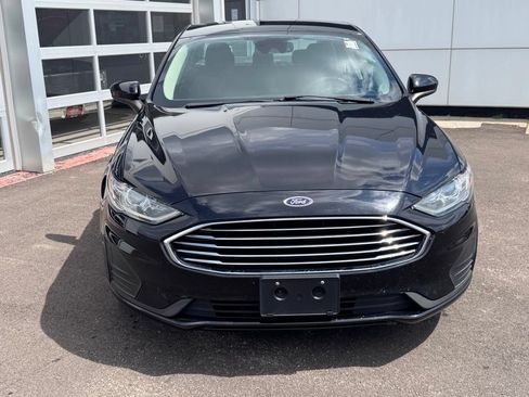 Used 2020 Ford Fusion SE FWD image 11