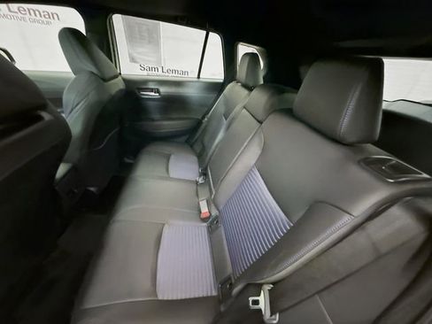 Used 2024 Toyota Corolla Cross XSE w/ Convenience Package image 24