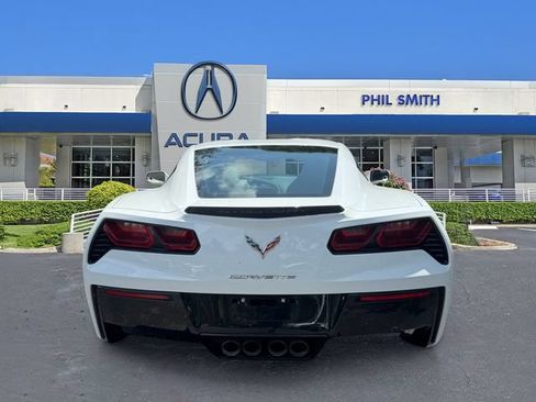 Used 2016 Chevrolet Corvette Stingray Coupe RWD image 6