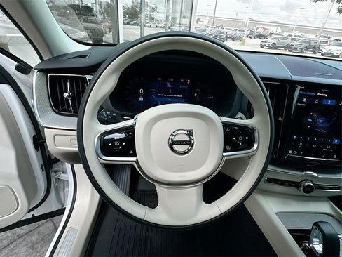 Used 2025 Volvo XC60 T8 Plus w/ Protection Package Premier image 11