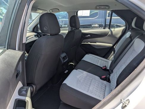 Used 2024 Chevrolet Equinox LS FWD image 12