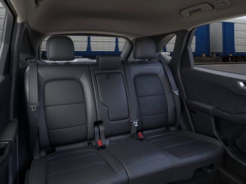 New 2026 Ford Escape Plug-in Hybrid w/ Class II Trailer Tow Package image 32