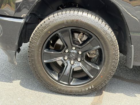 Used 2021 RAM 1500 Big Horn AWD/4WD image 27