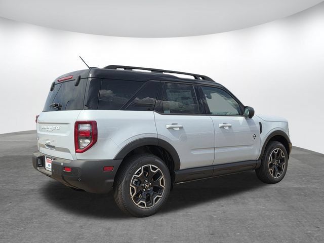 New 2026 Ford Bronco Sport Outer Banks w/ Outer Banks Tech Package+ AWD/4WD image 2