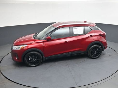 Used 2024 Nissan Kicks SV FWD image 34