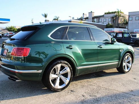 Used 2019 Bentley Bentayga AWD/4WD image 6