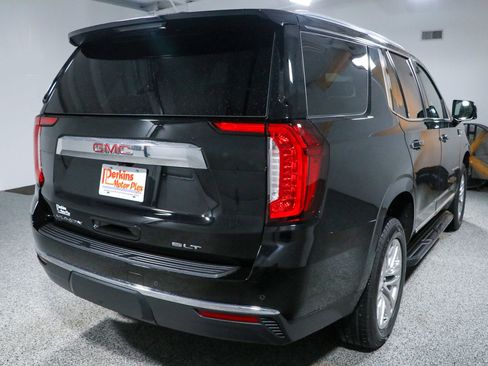 Used 2022 GMC Yukon SLT w/ SLT Premium Package RWD image 7