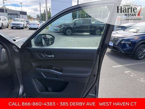 Certified 2023 Nissan Pathfinder SL w/ SL Premium Package AWD/4WD image 28