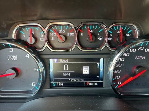 Used 2020 Chevrolet Tahoe LT AWD/4WD image 23