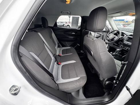 Used 2023 Chevrolet TrailBlazer LT image 9