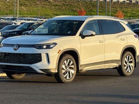 New 2026 Volkswagen Tiguan S AWD/4WD image 7