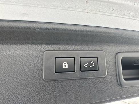 Certified 2023 Subaru Forester Limited image 19