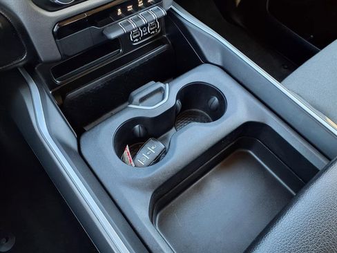 Used 2020 RAM 1500 Big Horn image 16