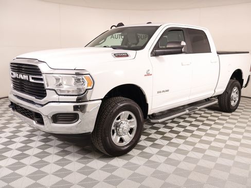 Used 2021 RAM 2500 Big Horn AWD/4WD image 9