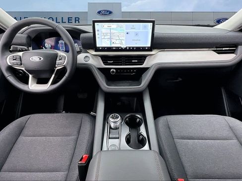 New 2026 Ford Explorer Active AWD/4WD image 5