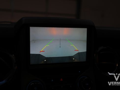 Used 2015 Ford F250 Lariat w/ Lariat Ultimate Package image 32