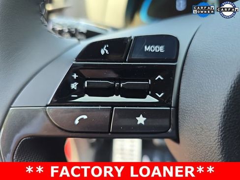 Used 2025 Hyundai Elantra Sport image 17