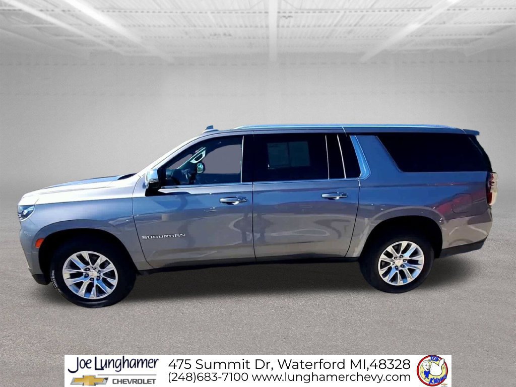 Used 2022 Chevrolet Suburban Premier AWD/4WD image 5