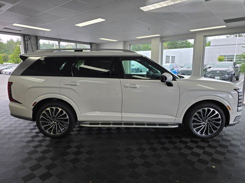 New 2026 Hyundai Palisade Calligraphy AWD/4WD image 2
