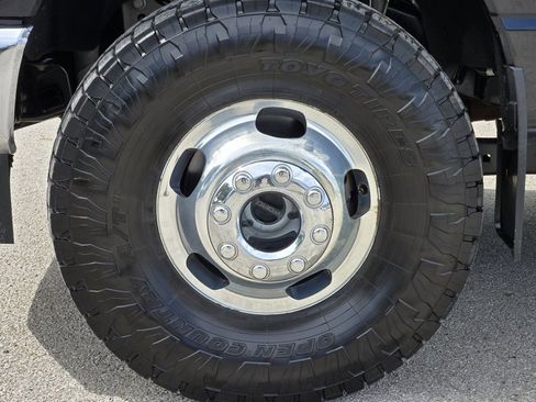 Used 2024 Ford F350 Lariat w/ Lariat Ultimate Package AWD/4WD image 16