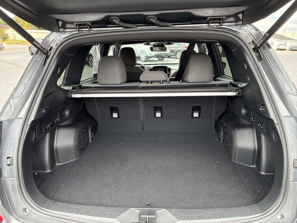 Certified 2025 Subaru Forester Premium AWD/4WD image 14